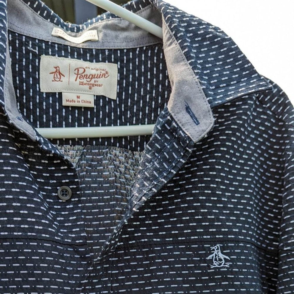 Men's Penguin by Munsingwear woven button up shirt - Size medium